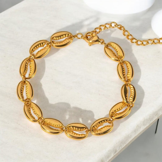18k Gold Cowrie shell jewelry set beach jewelry necklace and bracelet 