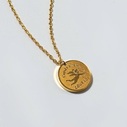 Cupid pendant with chain 18k gold