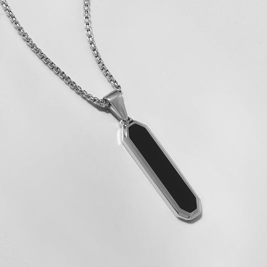 Long black pendant with box chain silver