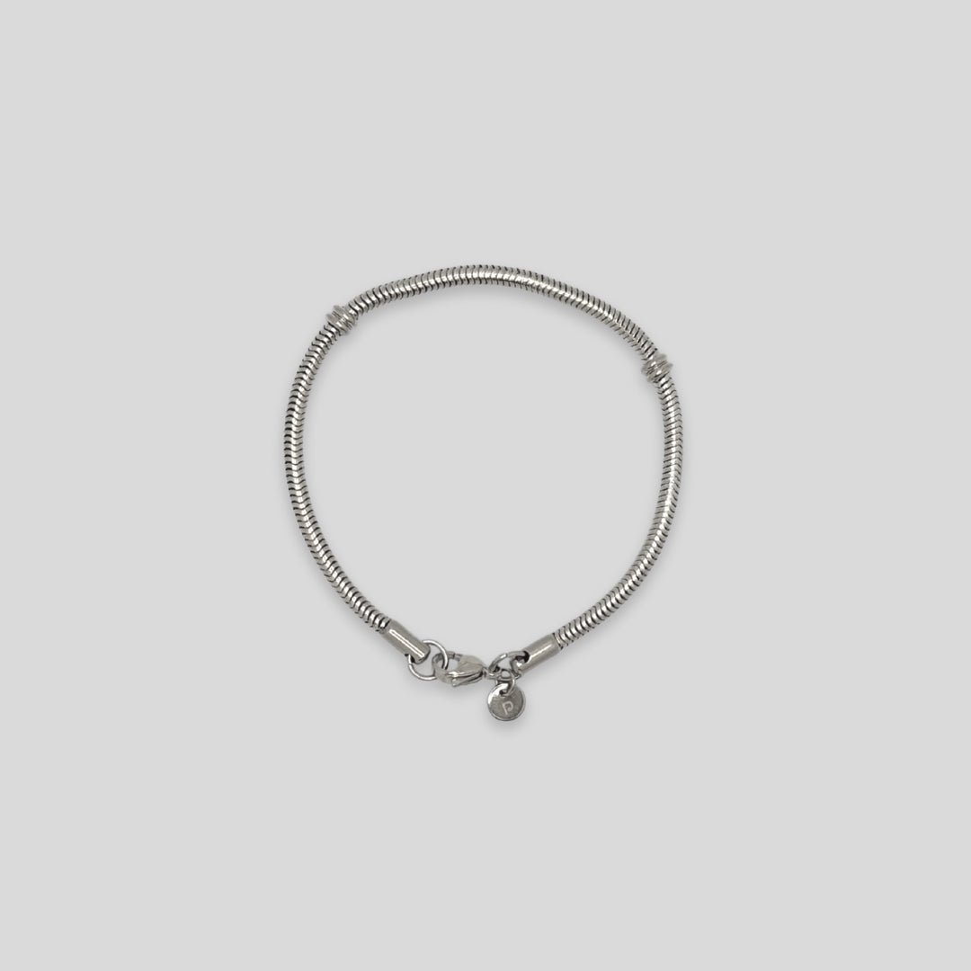 3mm stainless steel snake bracelet with rhodium plating, featuring a sleek and elegant design