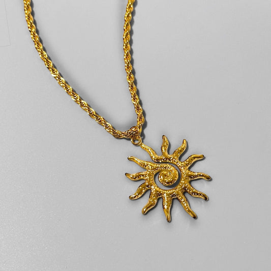 SUN NECKLACE - GOLD
