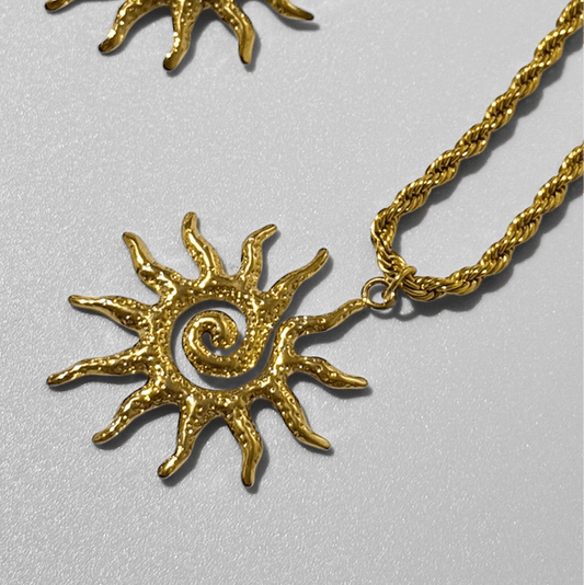 SUN NECKLACE - GOLD